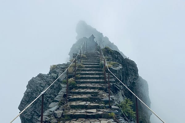 Pico do Arieiro – Madeiran matkan eeppisimpiä vaelluksia